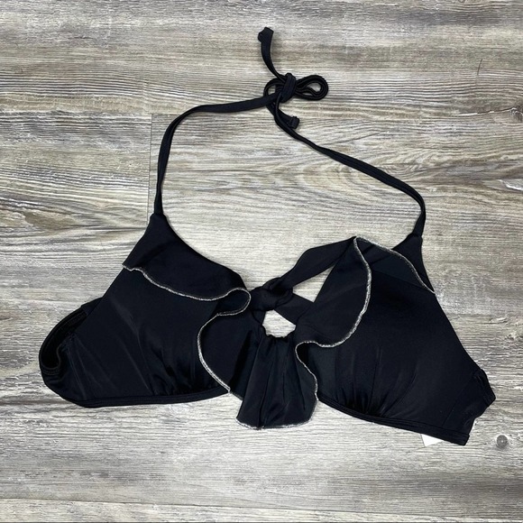 Salt + Cove Women's Black Ruffle Trimmed Push-Up Halter Bikini Swim Top Junior’s - Picture 2 of 3